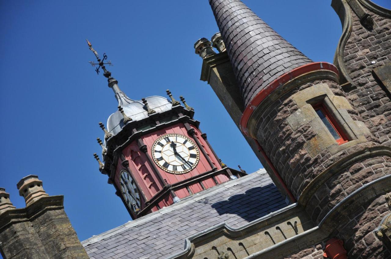 Апартаменты No5 Esplanade Court, Stornoway Town Centre Экстерьер фото