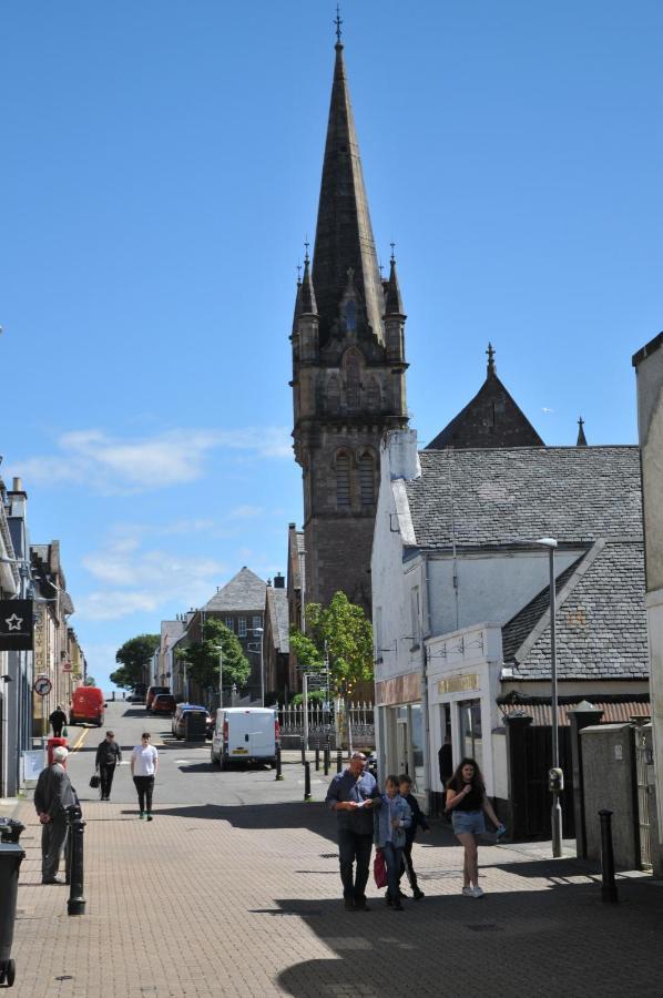 Апартаменты No5 Esplanade Court, Stornoway Town Centre Экстерьер фото